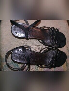 Mudd Black Strappy Sexy Heels Size 9 Med Eur 41.5